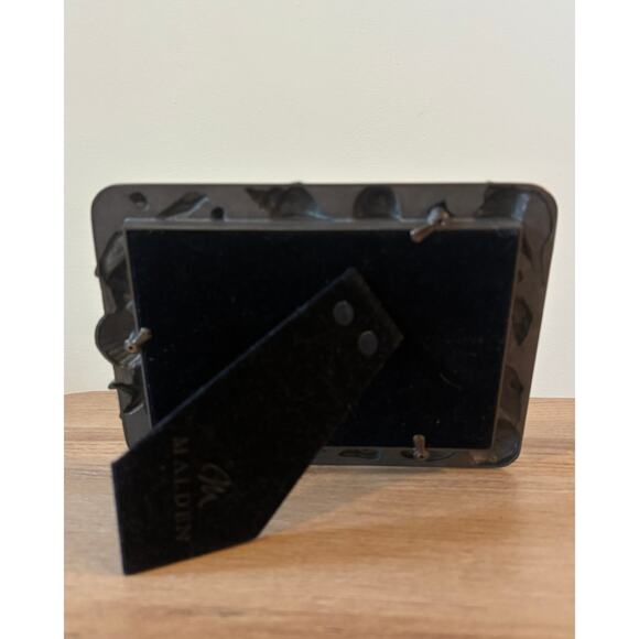 Malden Seashell Beach Picture Frame Coastal Nautical Decor 4x6 Metal Photo Frame - Picture 3 of 4